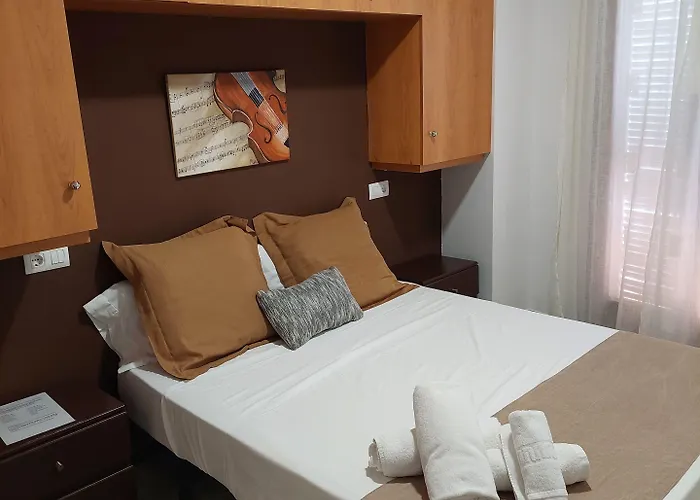 Hotel Creus 2*